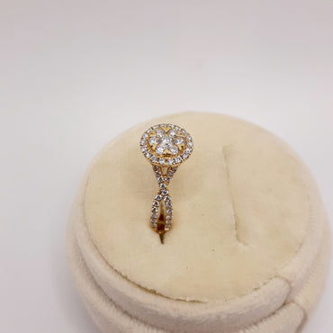 18Kt Yellow Gold Natural Diamond Infinity Shank with Cluster Top Ring