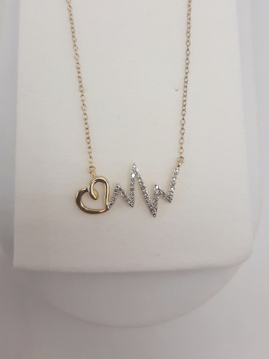 10KT Yellow Gold Heartbeat Necklace