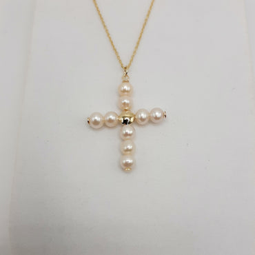 14Kt Yellow Gold Cross Necklace featuring Pearls on 18