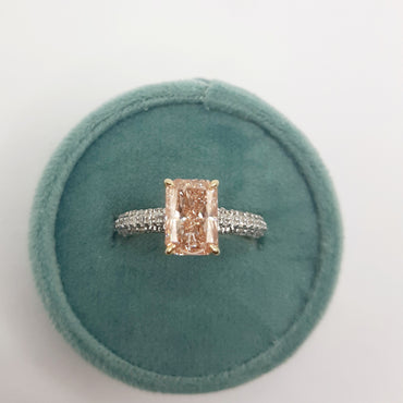 14kt yellow gold Radiant cut 2.25 carat pink and white lab grown diamond ring