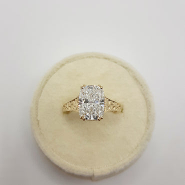 14kt Yellow Gold 3.09 Carat Radiant Cut Lab Grown Diamond