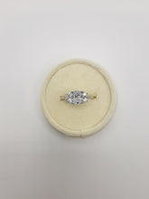 Load image into Gallery viewer, 14kt White Gold 1.50 Carats Lab Grown Oval ,Round and Baguette Ring
