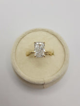 Load image into Gallery viewer, 14kt Yellow Gold 3.11 Carat Radiant Cut Lab Grown Diamond with a Hidden Halo
