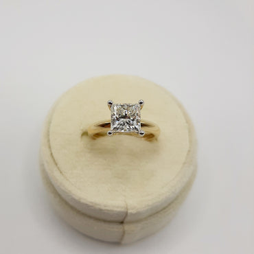 14kt Yellow Gold Four Prong 2.0 carat Princess Cut Lab Grown Diamond