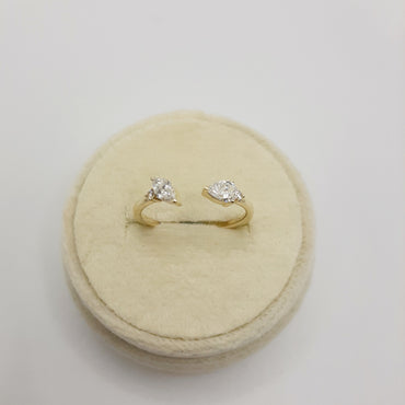 10kt yellow gold diamond negative space ring