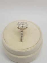 Load image into Gallery viewer, 14kt yellow gold oval diamond engagement ring
