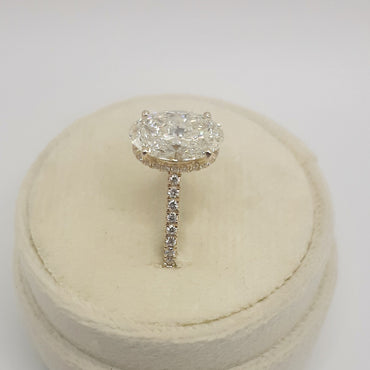 14kt yellow gold oval diamond engagement ring