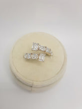 Load image into Gallery viewer, 14kt yellow gold fashion bypass ring
