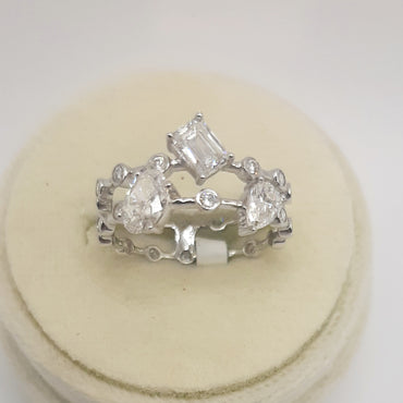 10kt white gold Diamond fashion ring