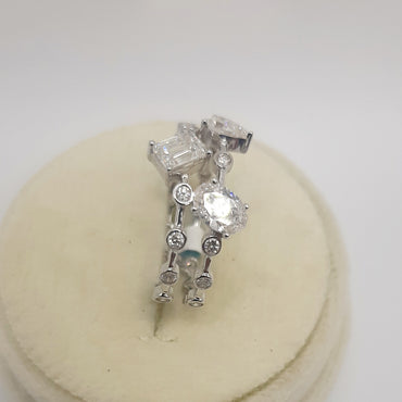 10kt white gold Diamond fashion ring