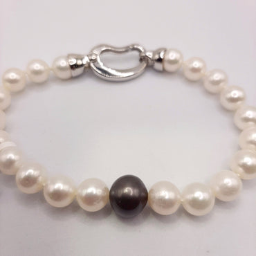 Sterling Silver Freshwater Black and White Pearl Bracelet