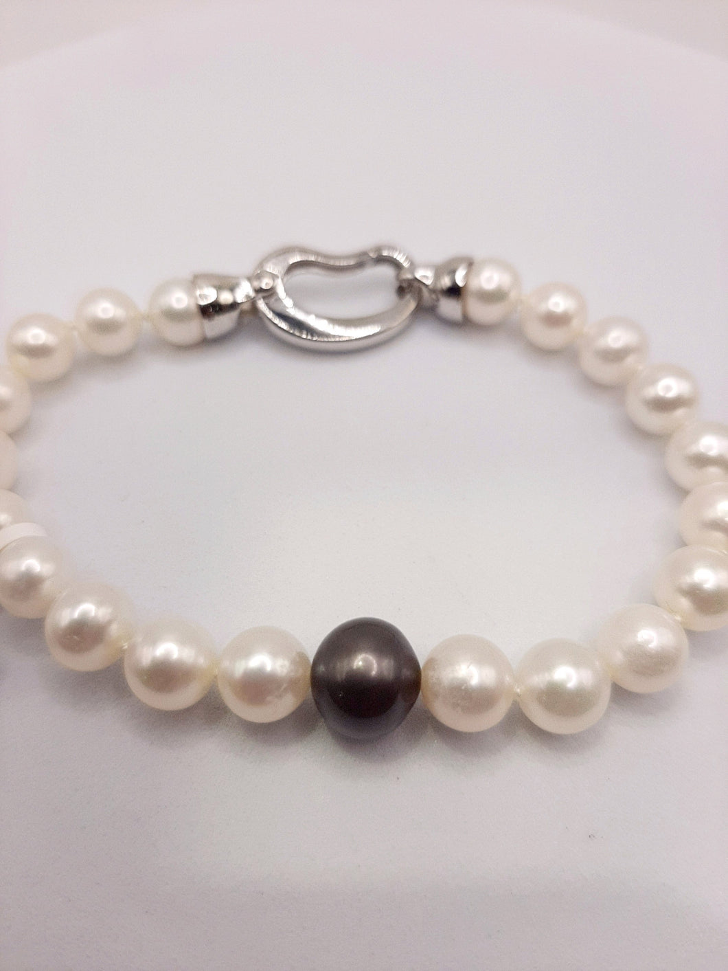 Sterling Silver Freshwater Black and White Pearl Bracelet