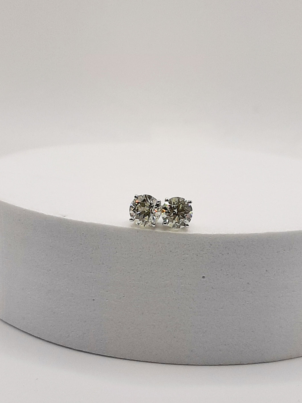 14 Karat White Gold Diamond Earrings