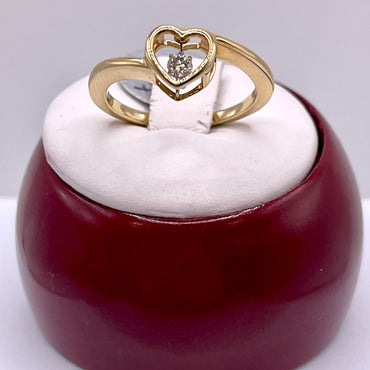 14Kt Yellow Gold Diamond Heart Ring